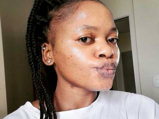 צ'אט וידאו ארוטי FitBlair66