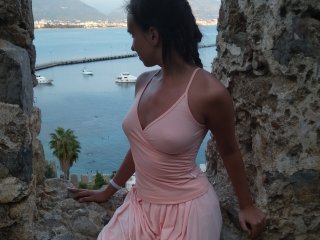 תמונה של הפרופיל Camilla_Benz