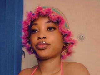 צ'אט וידאו ארוטי Flirty4uxx