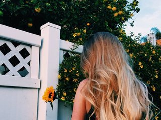 צ'אט וידאו ארוטי florynlii