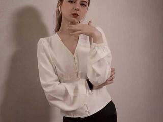 צ'אט וידאו ארוטי Foxlisaa