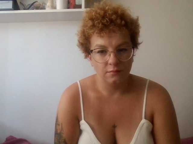 צילומי מסך משודרים FrancesLovely