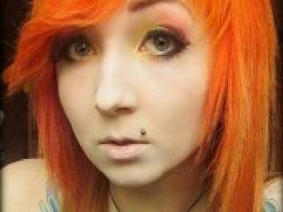 צ'אט וידאו ארוטי freakygirl