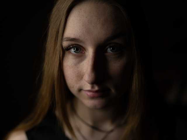 תמונה של הפרופיל Frecklesgirl