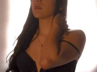 צ'אט וידאו ארוטי FresiaVALE