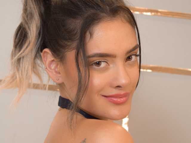תמונה של הפרופיל GabrielaCox