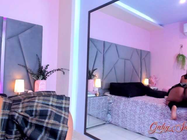 צילומי מסך משודרים GabyySantana