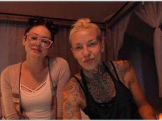 צ'אט וידאו ארוטי Galactickitty