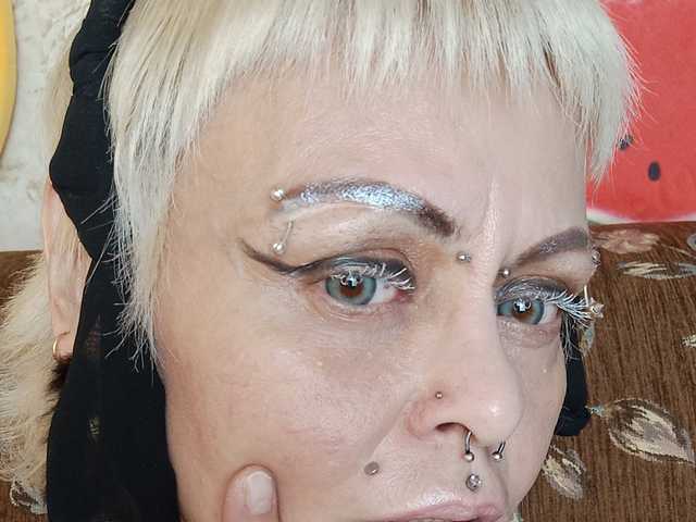 תמונה של הפרופיל GardenerofIllusions