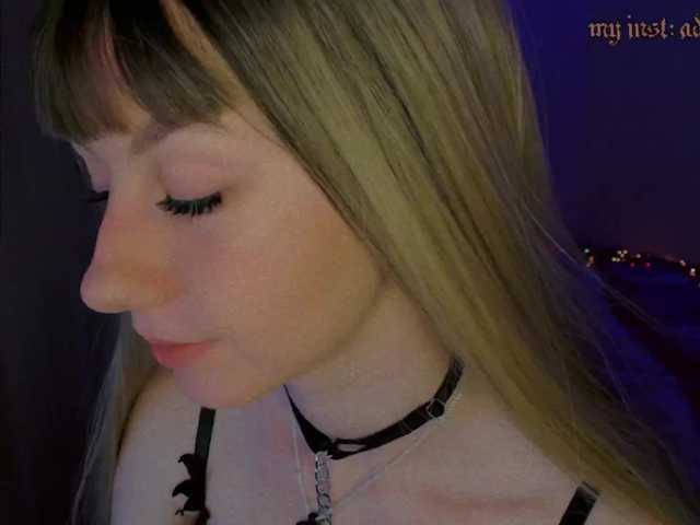 צילומי מסך משודרים GiaBrowne