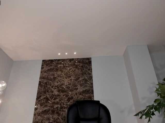 צילומי מסך משודרים GianaWatson