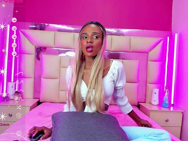 צילומי מסך משודרים GinaBrown