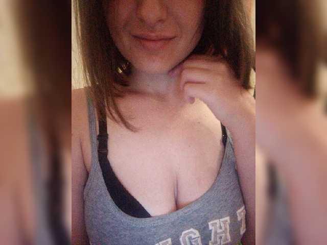 צילומי מסך משודרים GinaNeon