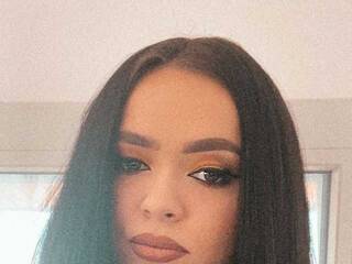 צ'אט וידאו ארוטי GinaStar