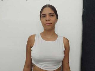 צ'אט וידאו ארוטי Ginger-cute