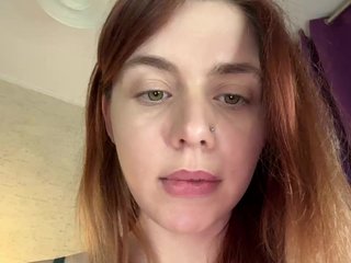 צ'אט וידאו ארוטי Gingernipple1
