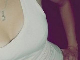 צ'אט וידאו ארוטי girl1barbie