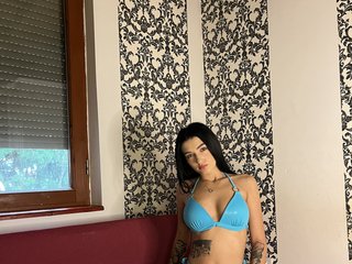 צ'אט וידאו ארוטי girlnextdoor19