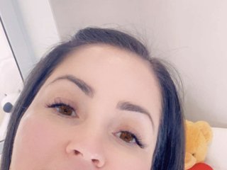 צ'אט וידאו ארוטי Girlsquirts1