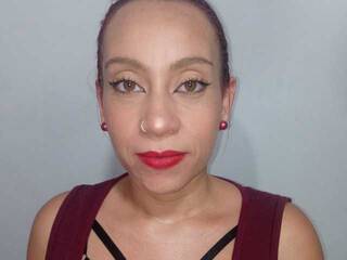 צ'אט וידאו ארוטי gissele-blue