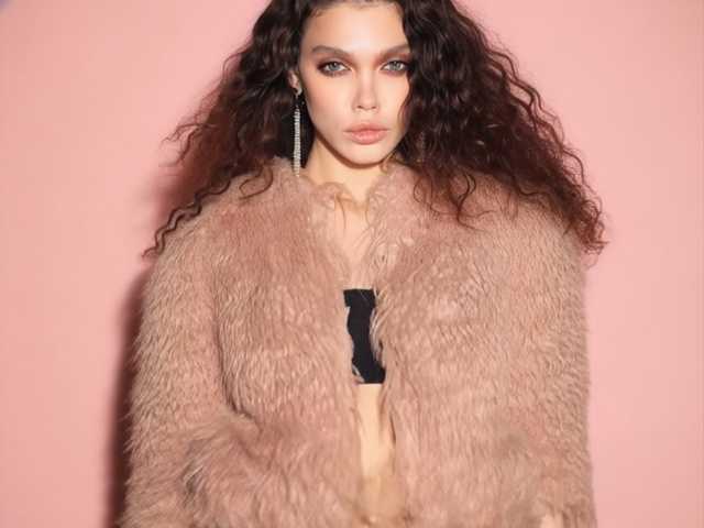 תמונה של הפרופיל GlamModelHoney