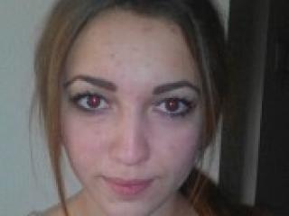 צ'אט וידאו ארוטי glamurann