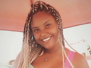 צ'אט וידאו ארוטי GloriaBlack