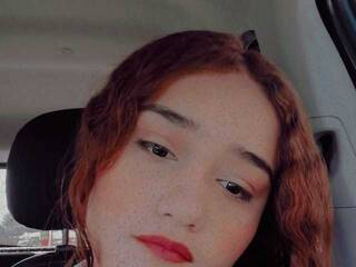 צ'אט וידאו ארוטי goddessathena