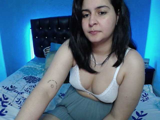 תמונות goddesstepha1 Hi merry Christmas, enter if u wanna talk! Goal: GOAL: Sexy Dance #teen #lovense #boobs #cute #new -I dont do free shows xoxox