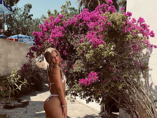 תמונה של הפרופיל goldblond