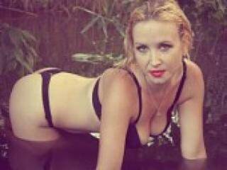 צ'אט וידאו ארוטי goldengirl1