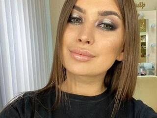 צ'אט וידאו ארוטי goldengirll