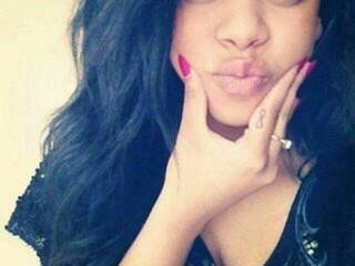 צ'אט וידאו ארוטי GoldieStaxxx1