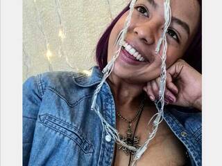 צ'אט וידאו ארוטי goodgirll