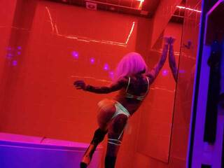 צ'אט וידאו ארוטי Gospajaa