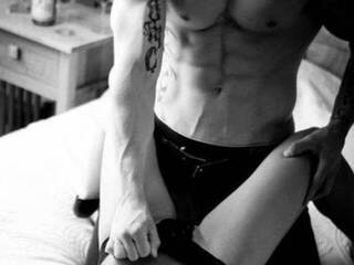 צ'אט וידאו ארוטי GOTHICbabes