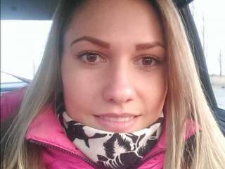 צ'אט וידאו ארוטי graceinsky