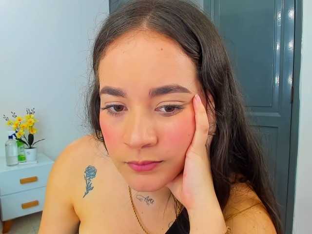 צילומי מסך משודרים GraceSmith202