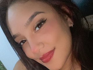 צ'אט וידאו ארוטי Greicy-wish