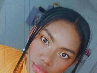 צ'אט וידאו ארוטי grettakolin