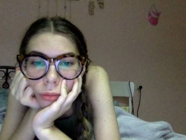 צילומי מסך משודרים LiLuGrey