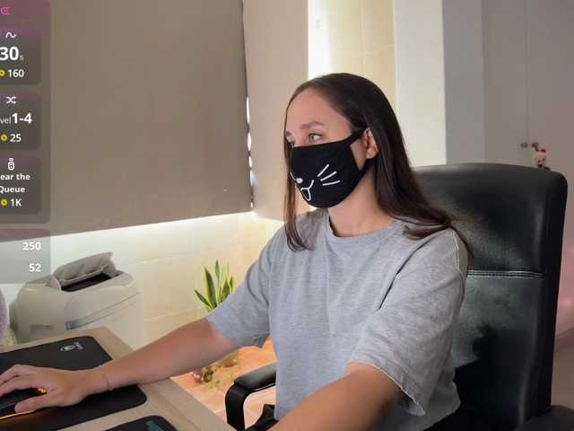 צילומי מסך משודרים YourSweetPeach