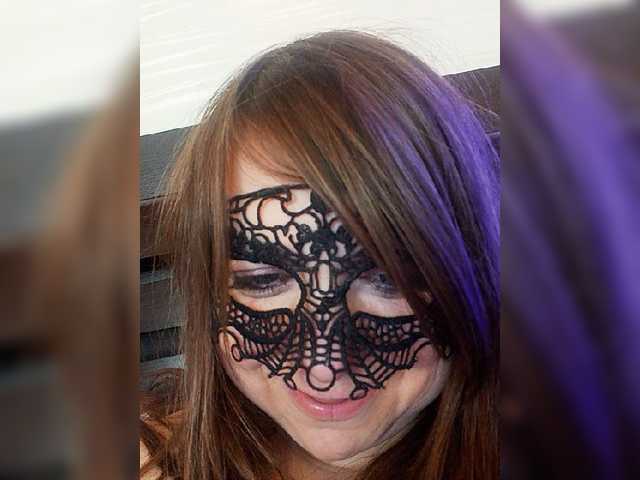 צילומי מסך משודרים FLUFFY_BEAUTY