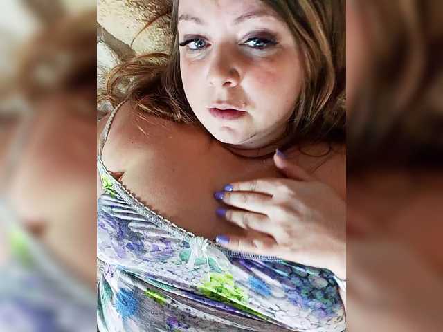 צילומי מסך משודרים FLUFFY_BEAUTY