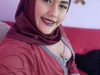 צ'אט וידאו ארוטי HanaSader