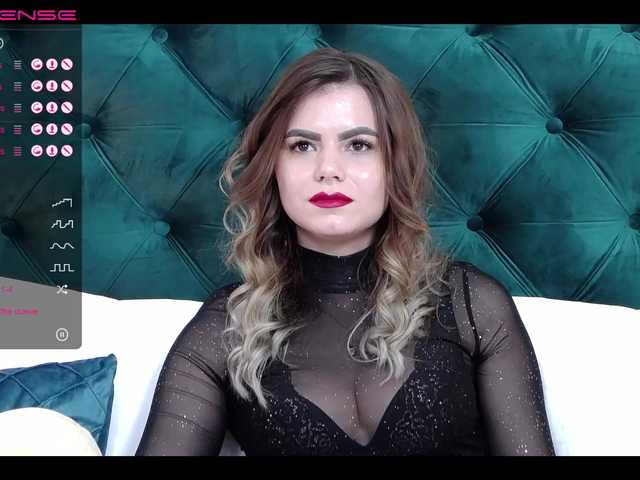 צילומי מסך משודרים HannaGrace