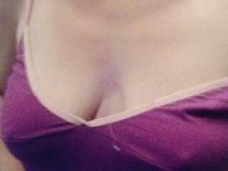 צ'אט וידאו ארוטי hannax