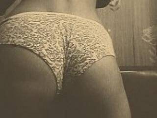 צ'אט וידאו ארוטי hanny77