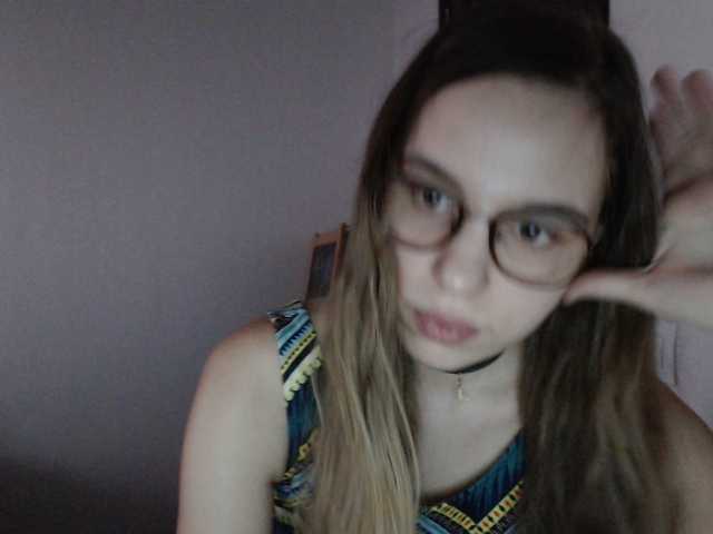 תמונות Happy-Sweety sexolog here! I do not make a nude show. I can watch your cam.