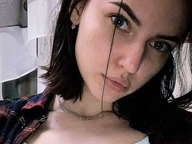 תמונה של הפרופיל HappyVikki